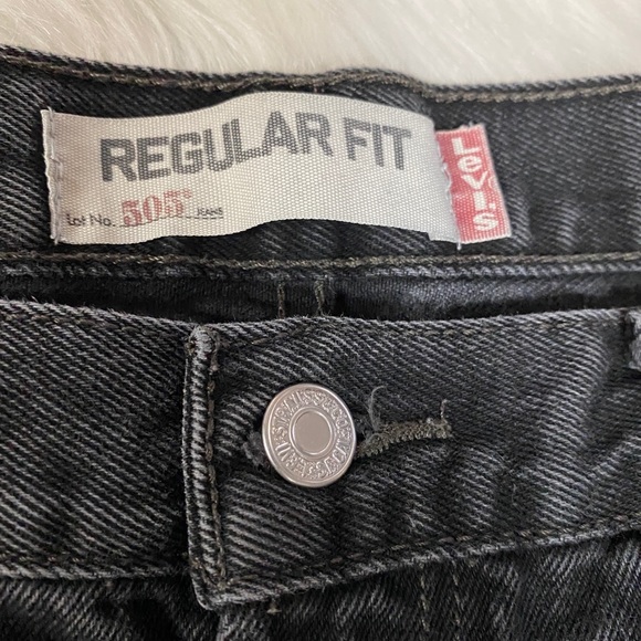 Men’s Levi’s Regular Fit 505 - Picture 5 of 8